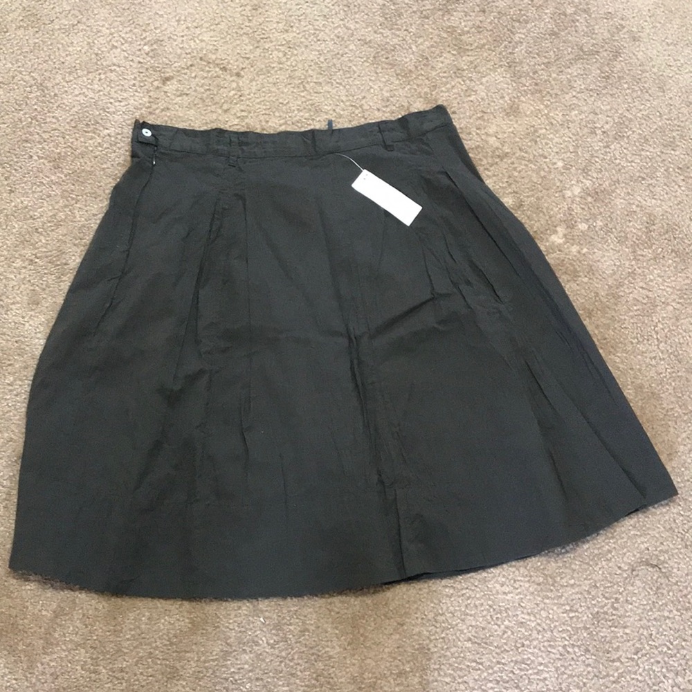 Brand new skirt